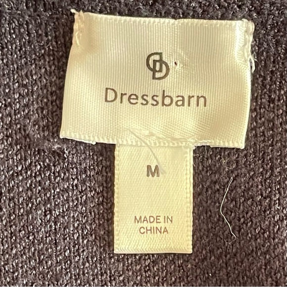 Knit navy blue dress with beautiful scalloped hems and bell sleeves size medium - Picture 5 of 7